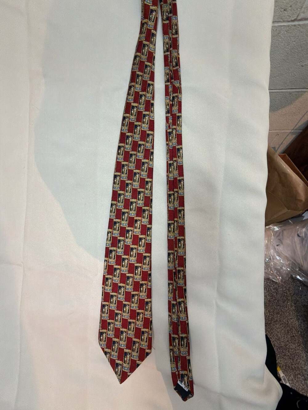 The Metropolitan Museum of Art Silk Necktie with Ancient Decorative Pattern
